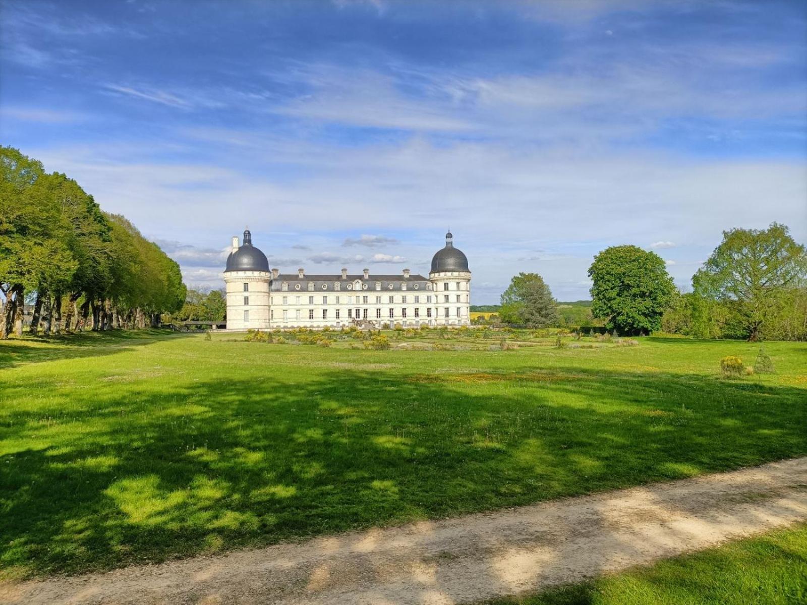Gite Climatise Villa Esperanza 2 A 5 Personnes Valençay Quarto foto
